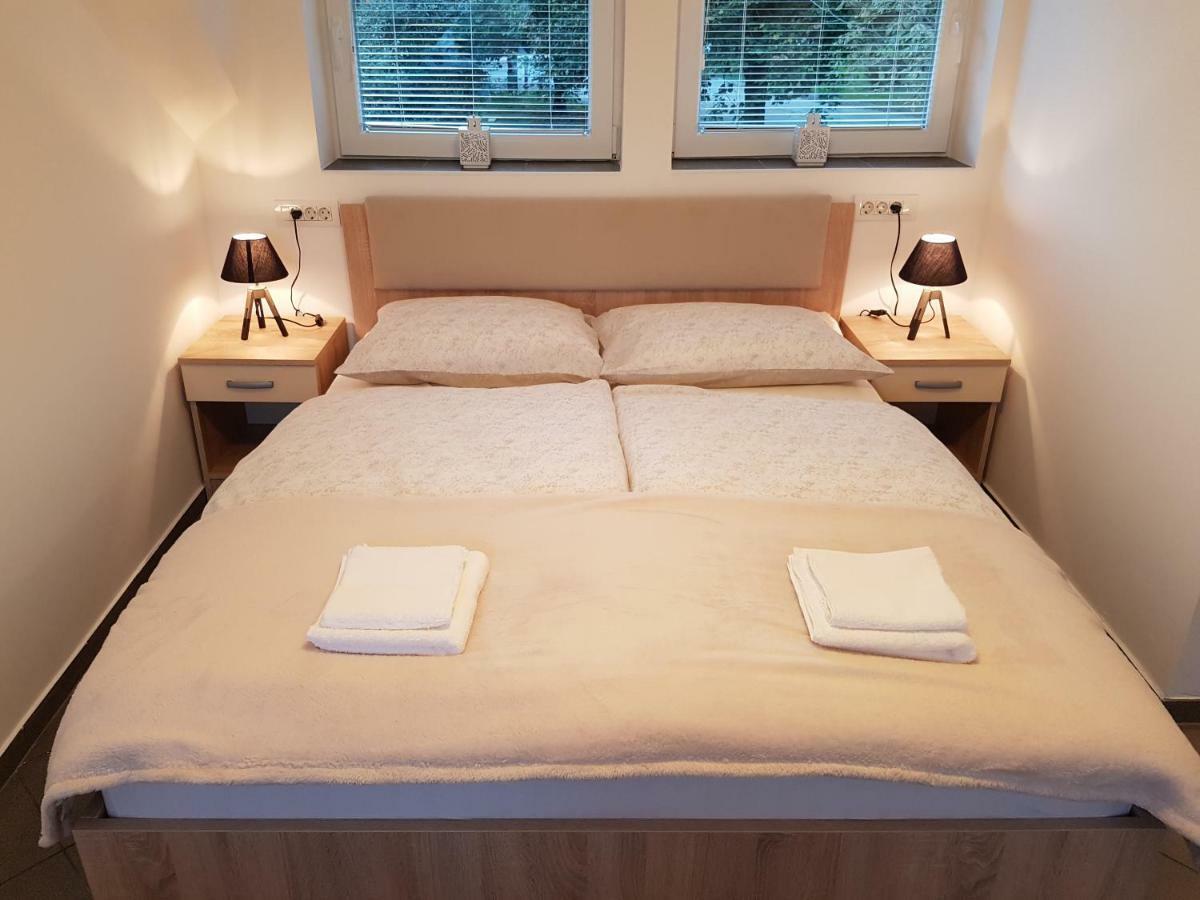 4 Seasons Apartment 拉多夫吉卡 外观 照片